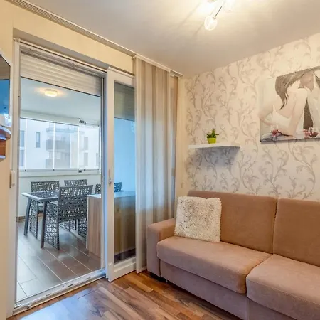 Solar I By Bltn Hotel *