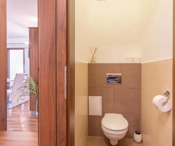 Solar I By Bltn שיופוק